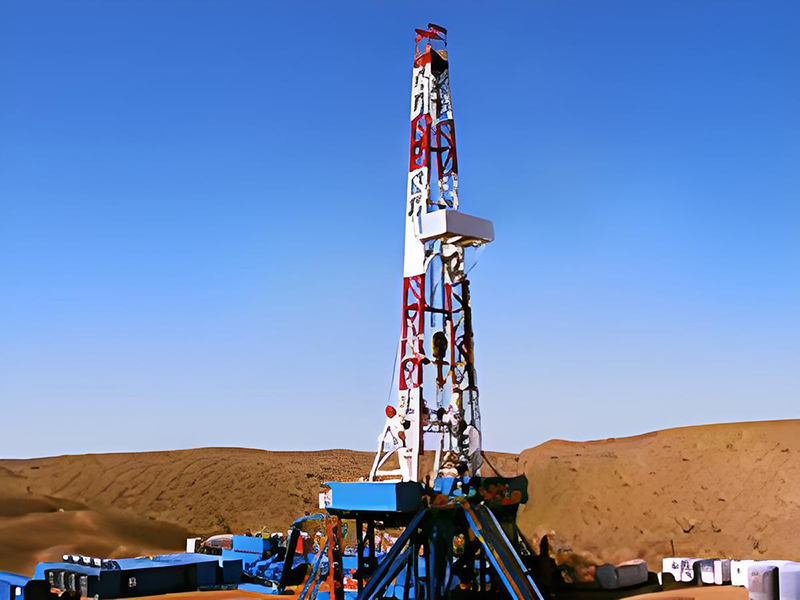 1_1_2_skid_mounted_drilling_rigs_01 (1)