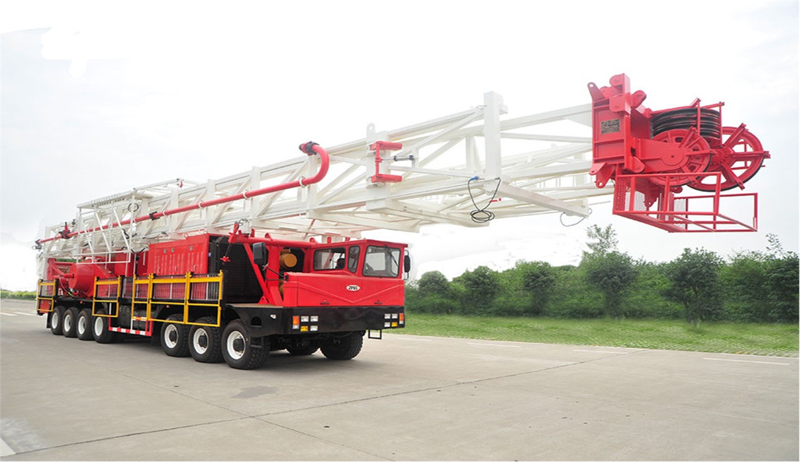 Truck-mounted drilling rig 4000m.pic